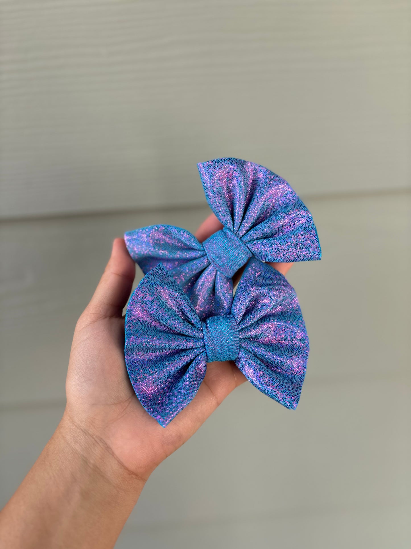4” Basic Bows Holographic
