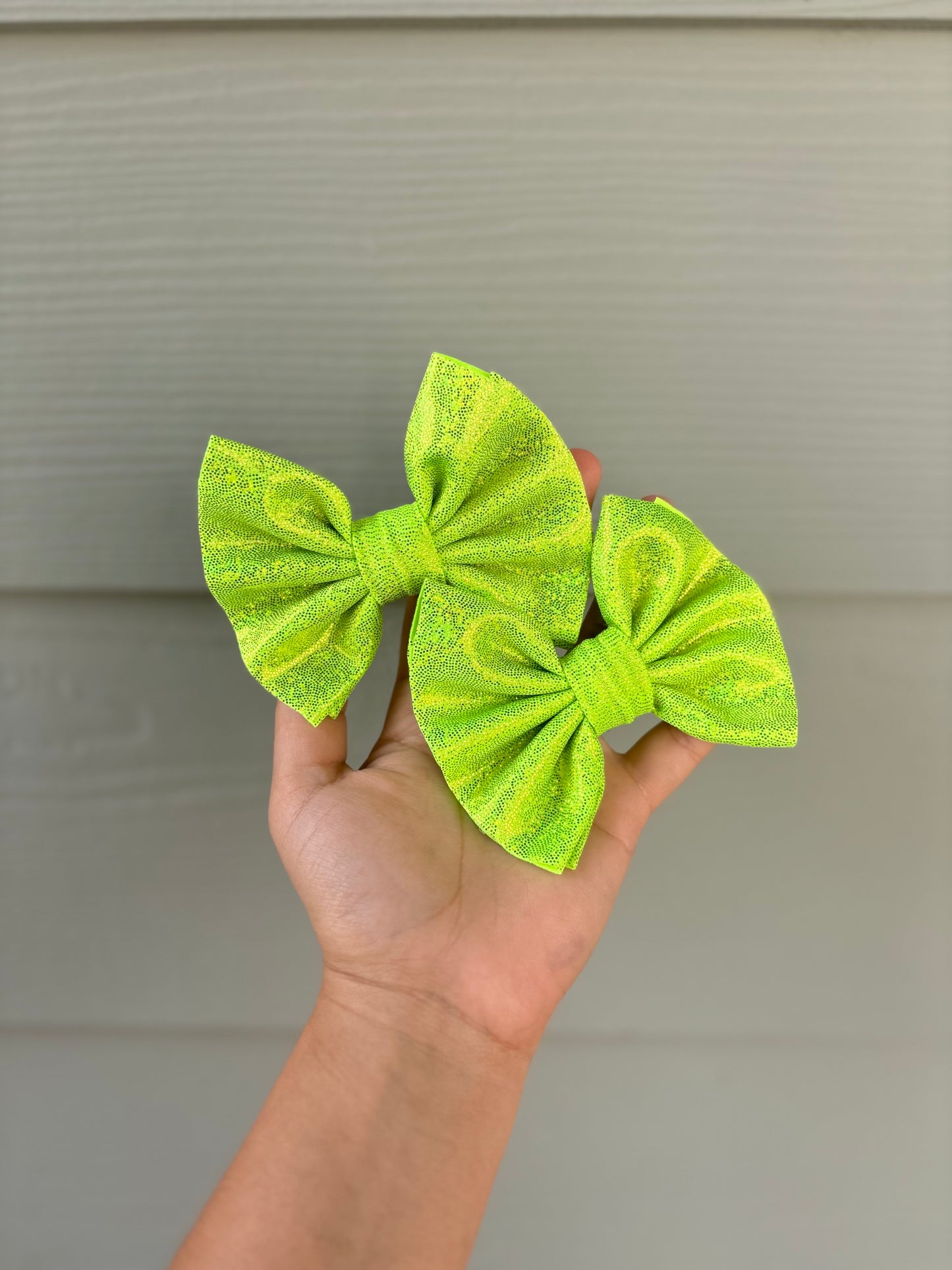 4” Basic Bows Holographic