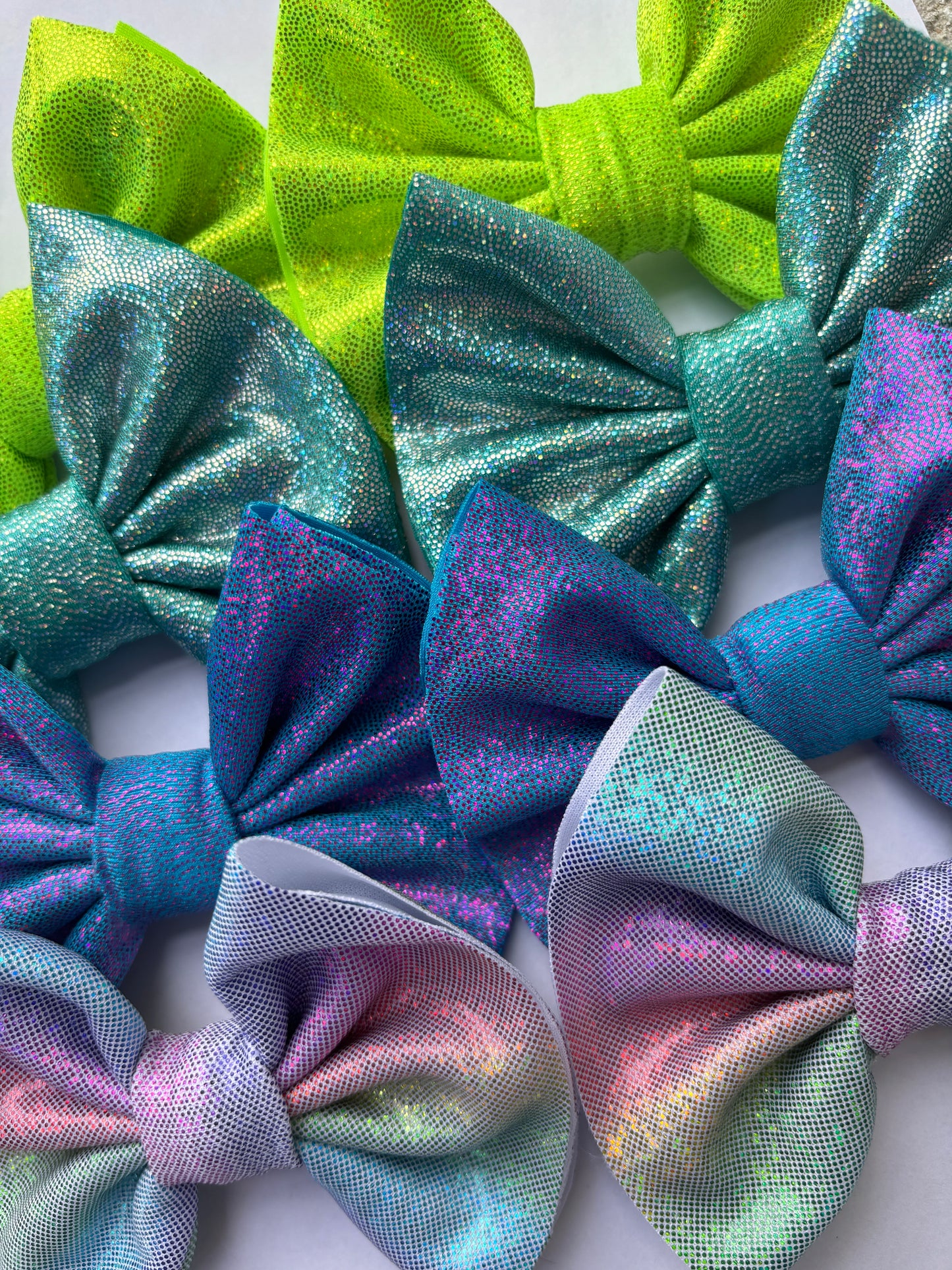 4” Basic Bows Holographic